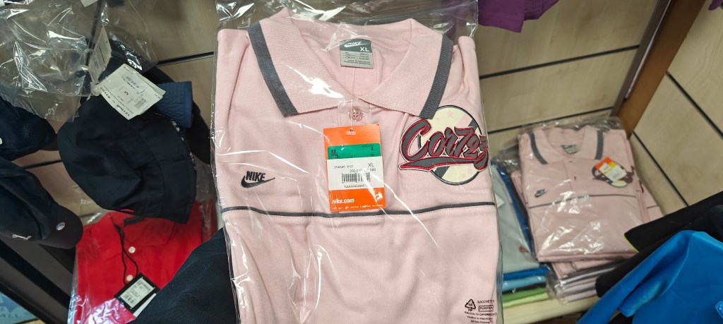 nike coretz polo top from the early 2000s in sports shop italy